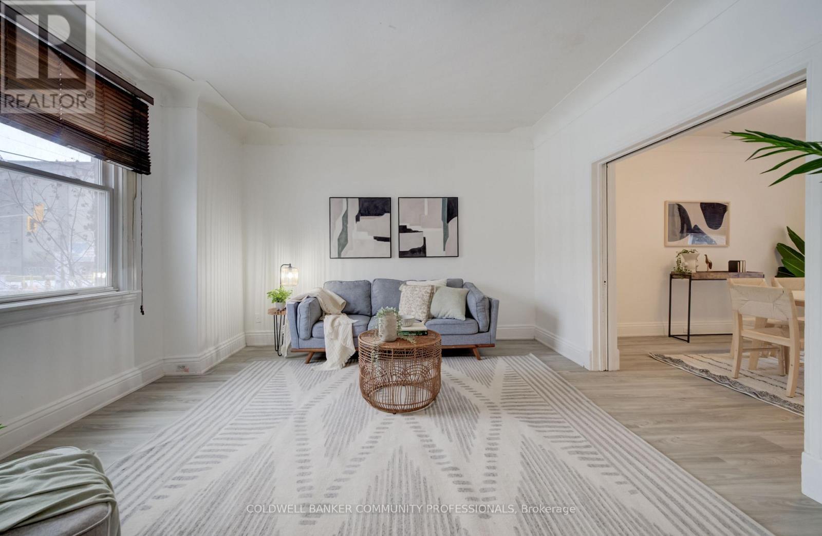 83 Sanford Avenue N, Hamilton, ON - Indoor