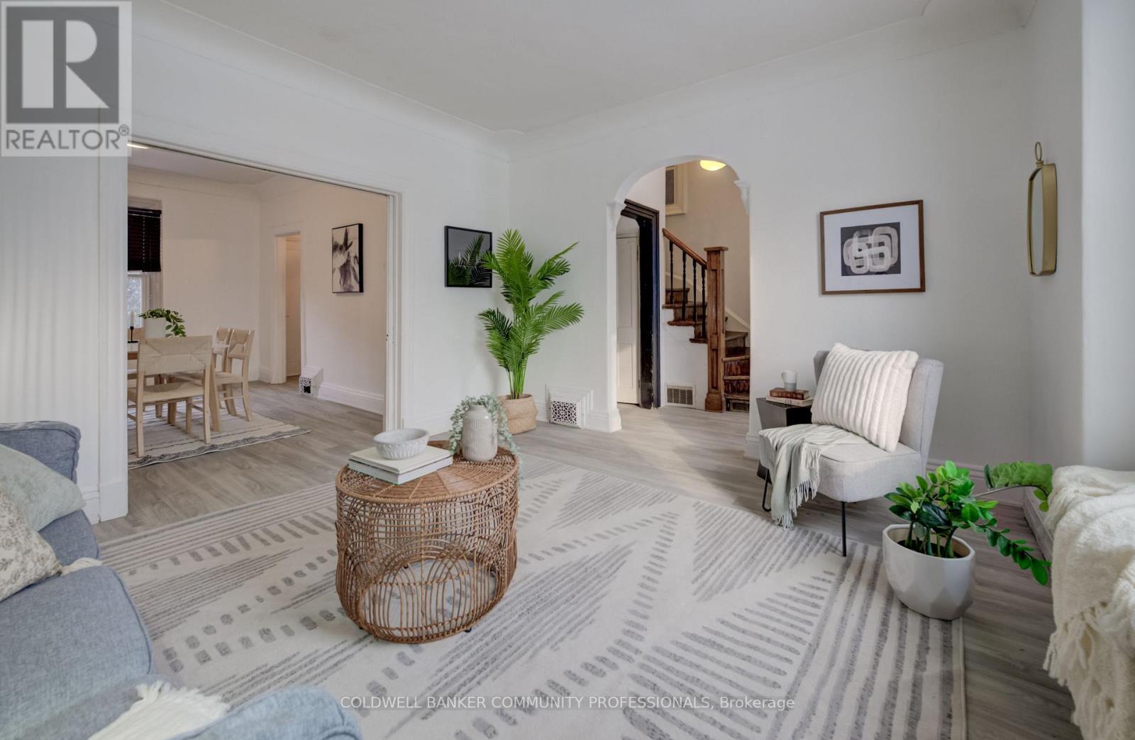 83 Sanford Avenue N, Hamilton, ON - Indoor Photo Showing Other Room