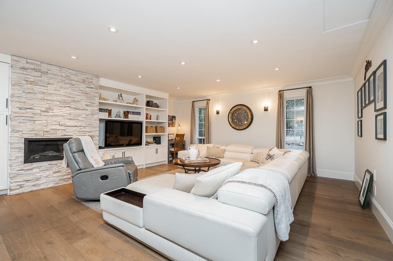 16114 20 Avenue, Surrey, BC