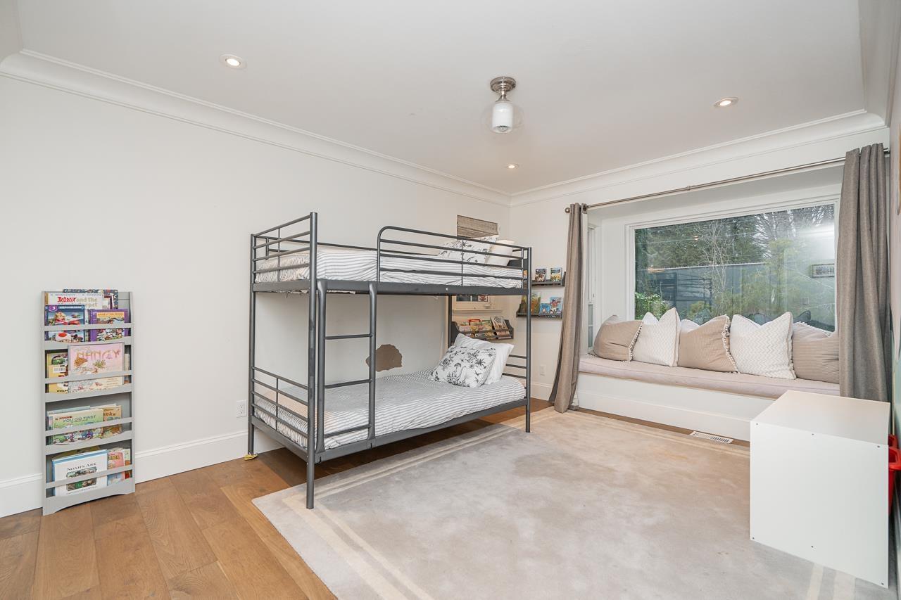 16114 20 Avenue, Surrey, BC