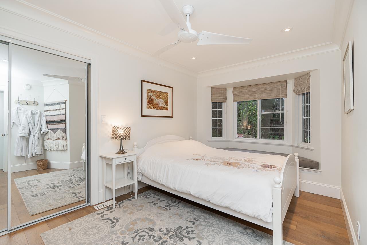 16114 20 Avenue, Surrey, BC