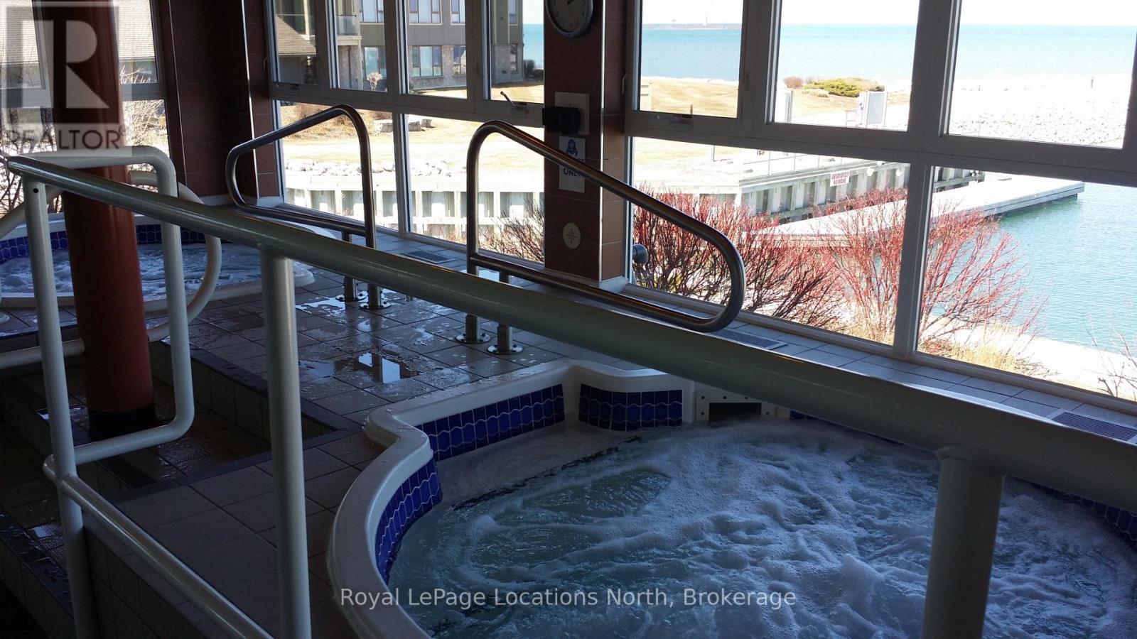 Hot tubs - 378 Mariners Way, Collingwood, ON - Indoor Photo Showing Other Room