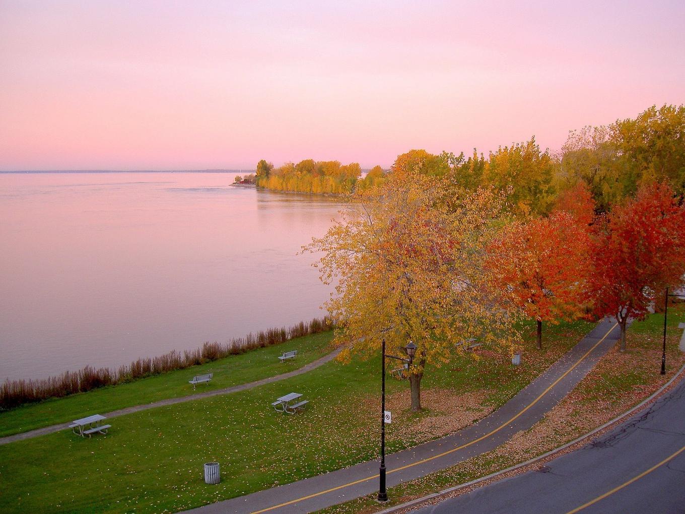Vue sur l'eau - 8-9865 Boul. Lasalle, Montréal (Lasalle), QC - Outdoor With Body Of Water With View