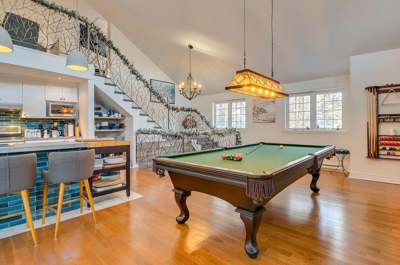 Overall view - 138 Ch. Duhamel, Sutton, QC - Indoor Photo Showing Other Room