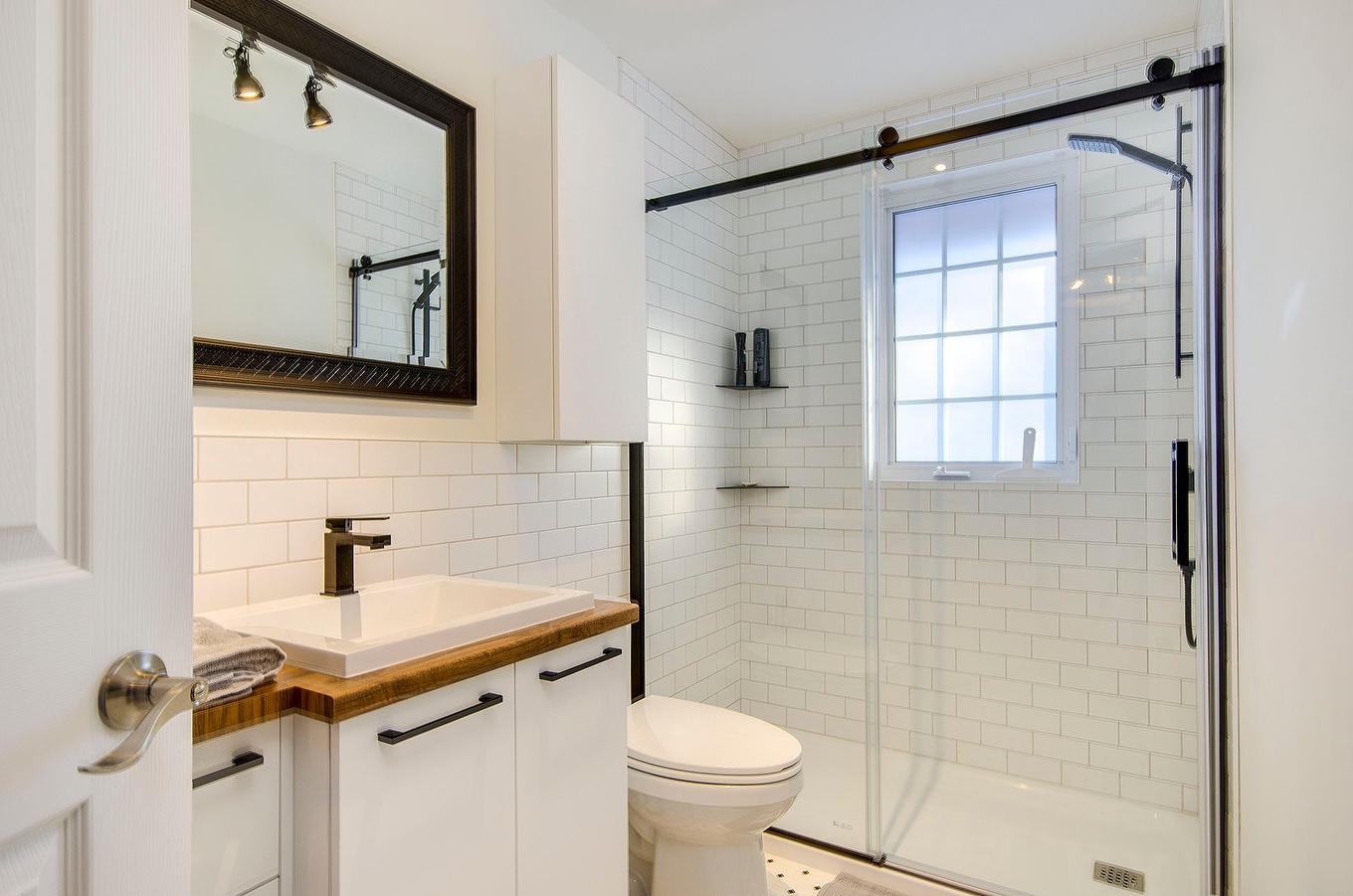Bathroom - 138 Ch. Duhamel, Sutton, QC - Indoor Photo Showing Bathroom