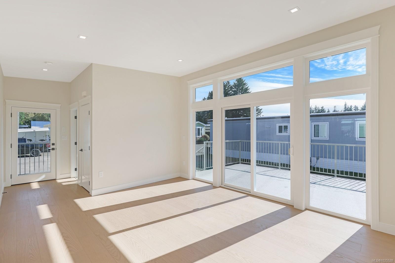 16-1240 Wilkinson Rd, Comox, BC