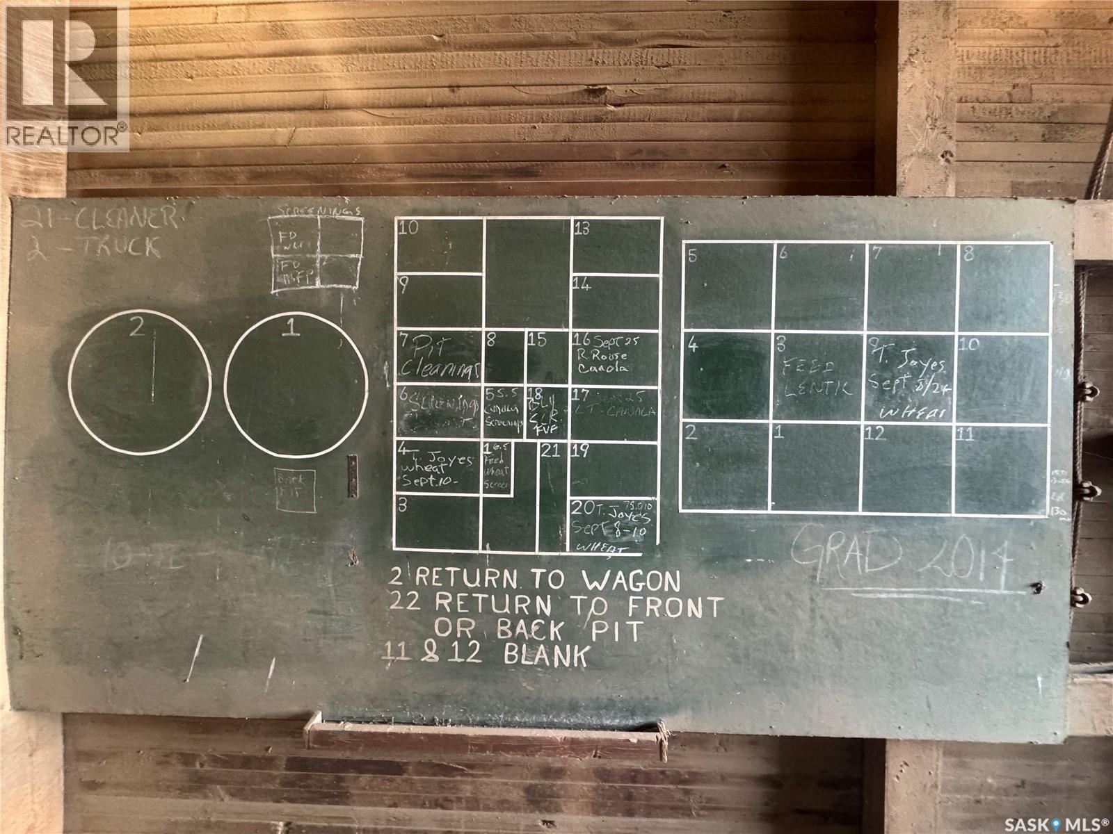 620 Railway Avenue, Conquest, SK