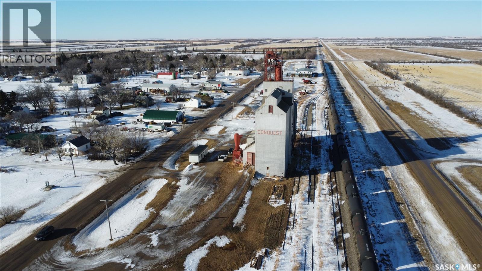 620 Railway Avenue, Conquest, SK