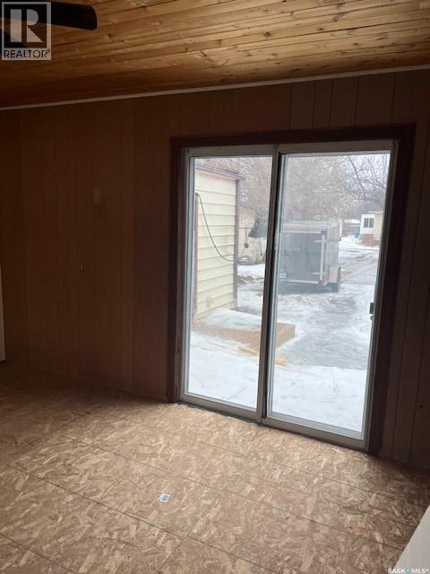 112 Main Street, Harris, SK - Indoor Photo Showing Other Room