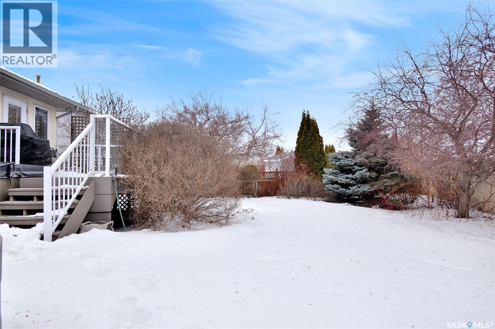 207 Kutz Crescent, Saskatoon, SK - Outdoor