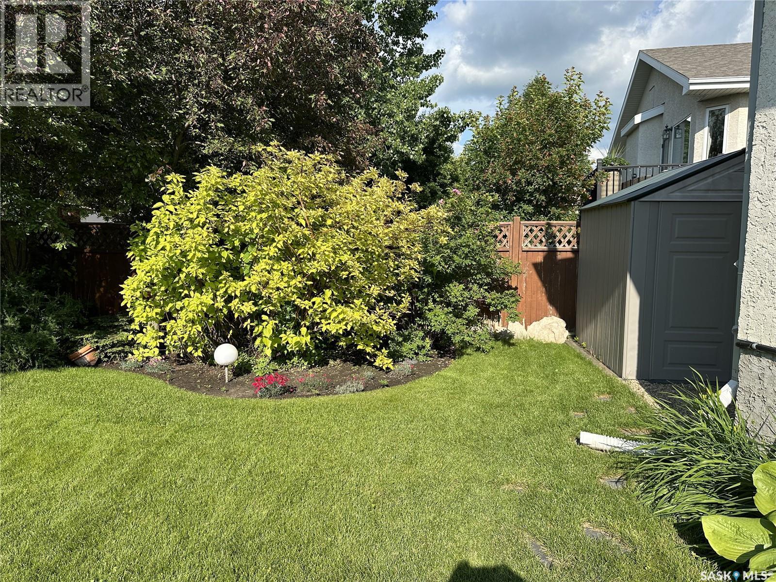 207 Kutz Crescent, Saskatoon, SK - Outdoor