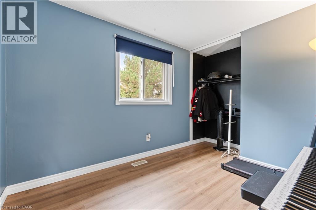36 Angela Crescent, Cambridge, ON - Indoor Photo Showing Gym Room