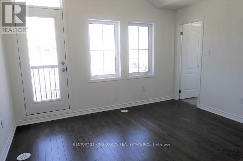 56 Cornell Centre Boulevard, Markham, ON - Indoor Photo Showing Other Room