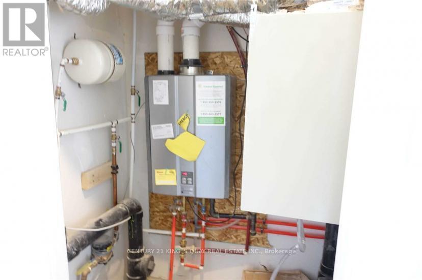 56 Cornell Centre Boulevard, Markham, ON - Indoor Photo Showing Other Room