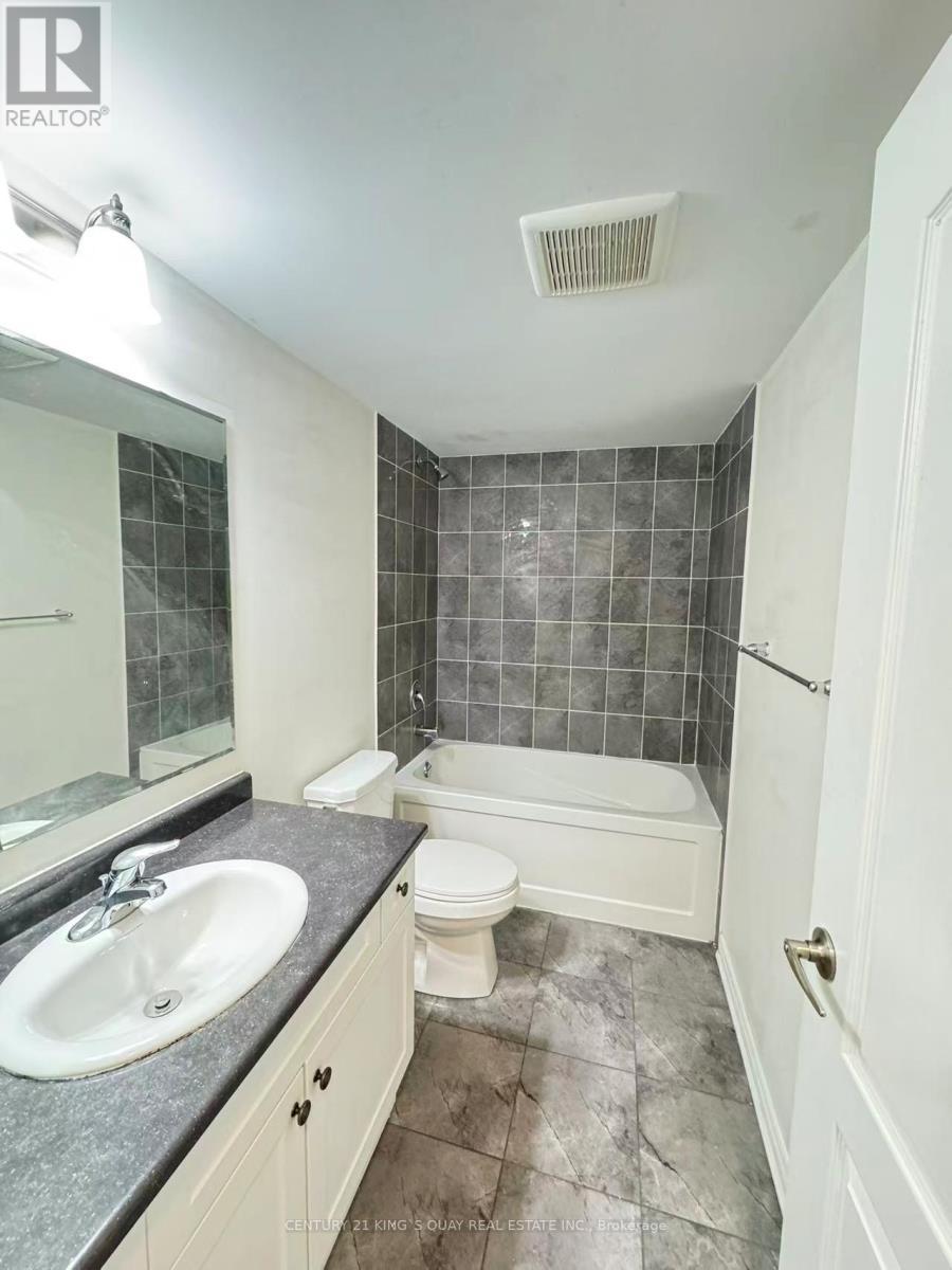 56 Cornell Centre Boulevard, Markham, ON - Indoor Photo Showing Bathroom