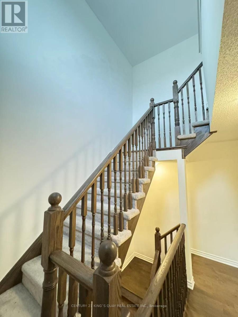 56 Cornell Centre Boulevard, Markham, ON - Indoor Photo Showing Other Room