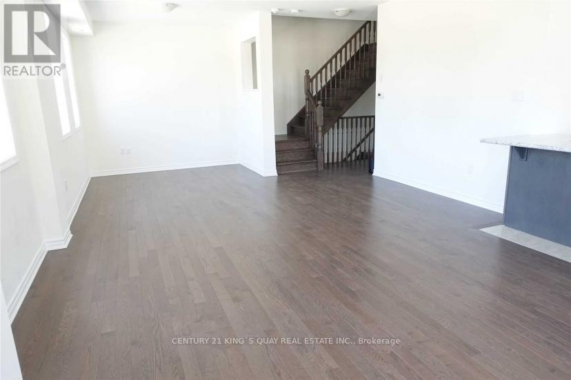 56 Cornell Centre Boulevard, Markham, ON - Indoor Photo Showing Other Room