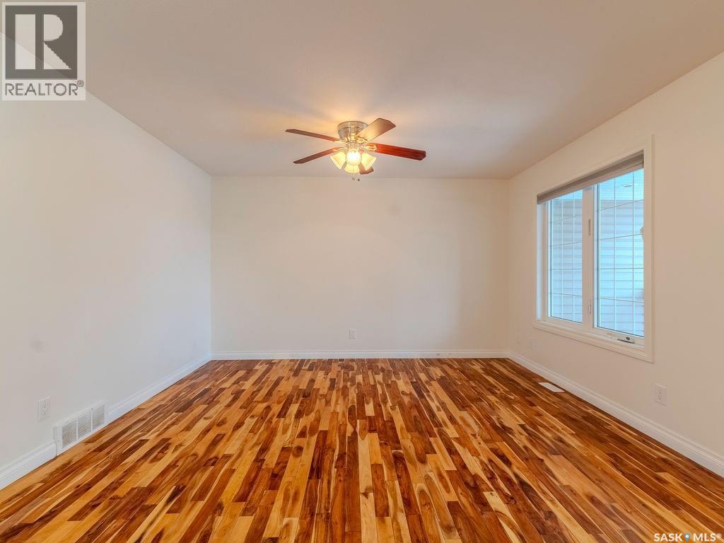 1804 1St Avenue N, Saskatoon, SK - Indoor Photo Showing Other Room