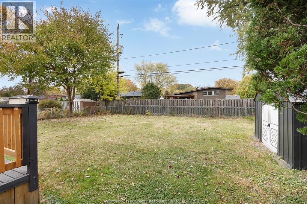 3300 Mark Unit# Main, Windsor, ON - Outdoor