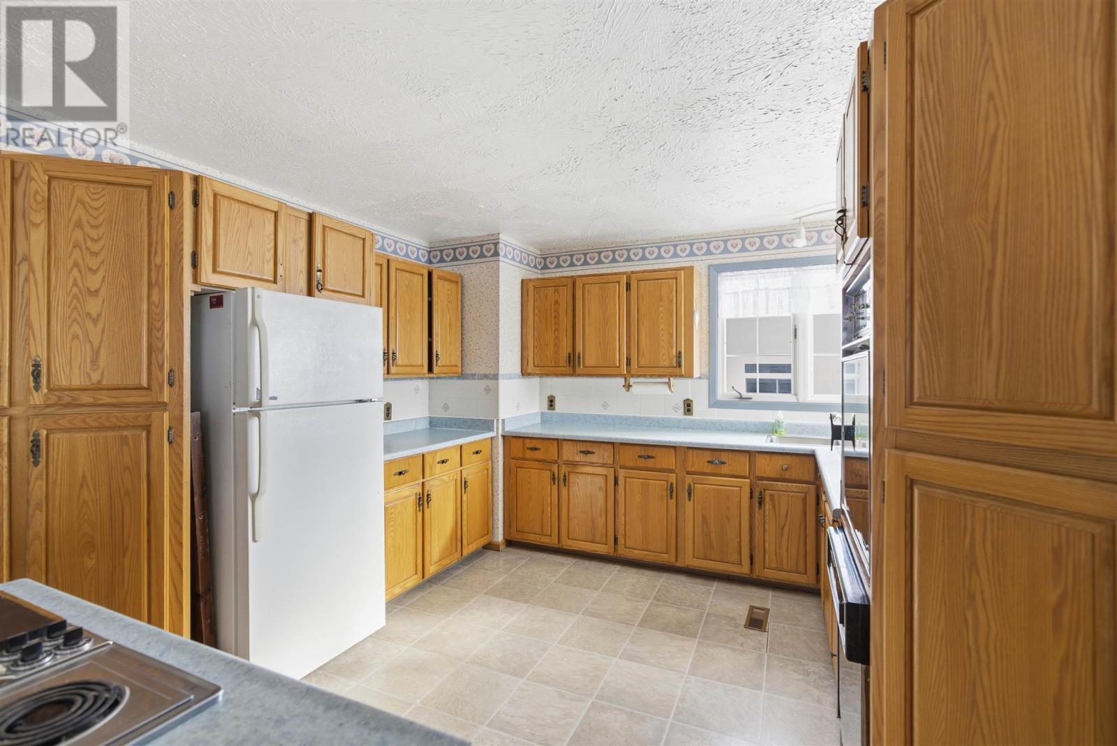 9 Buchan Ave, Blind River, ON - Indoor Photo Showing Kitchen