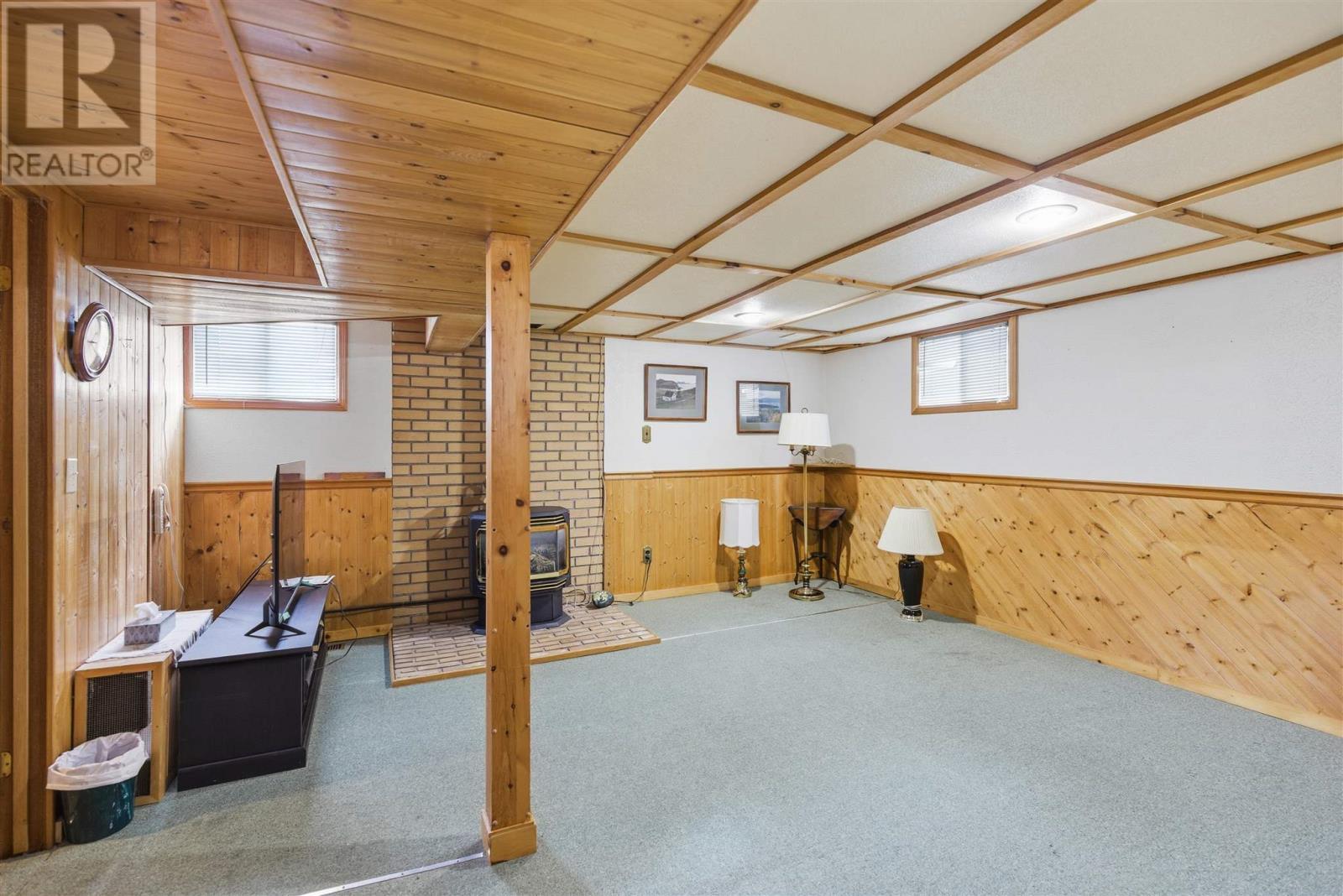 9 Buchan Ave, Blind River, ON - Indoor