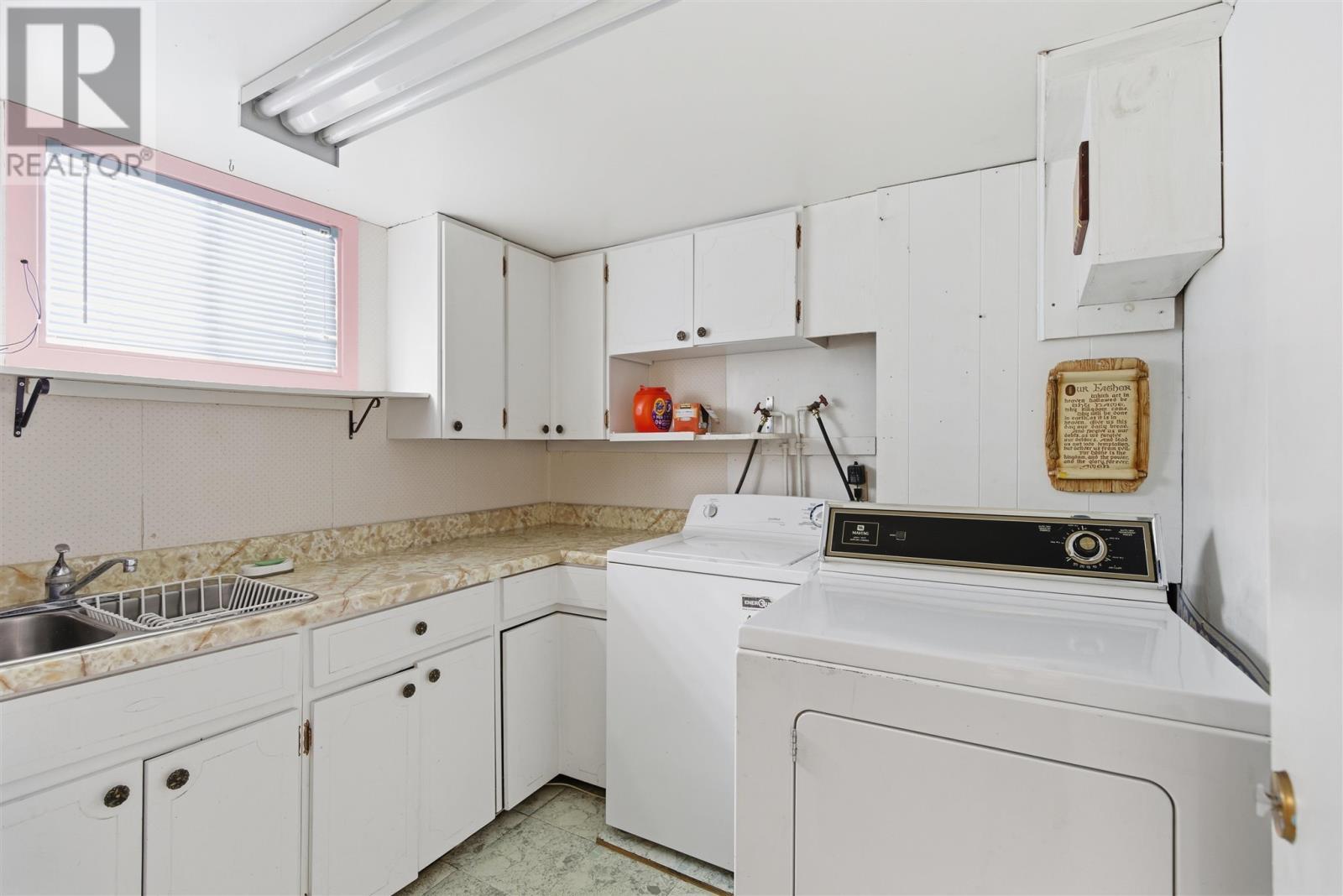 9 Buchan Ave, Blind River, ON - Indoor Photo Showing Laundry Room
