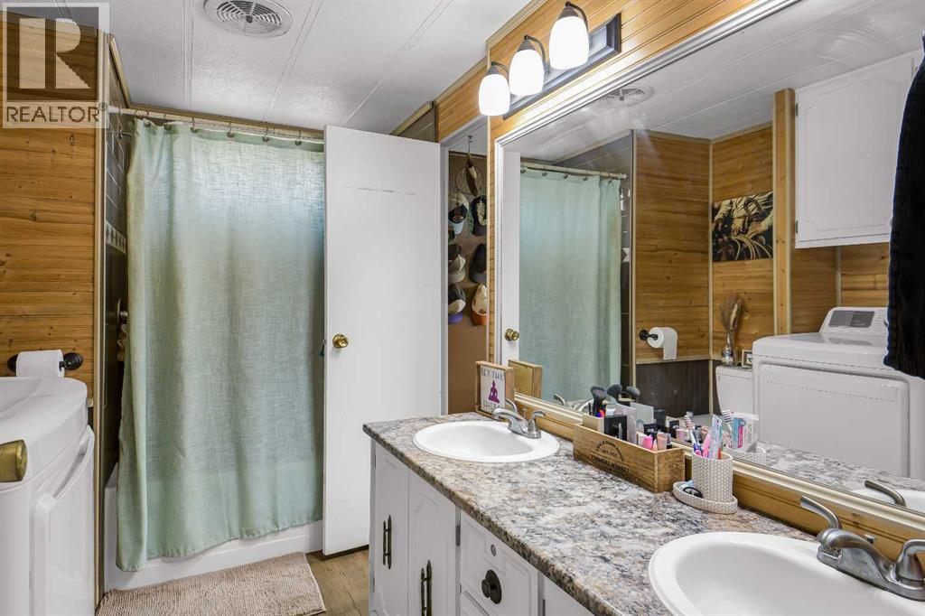 74078 Range Road 13, Debolt, AB - Indoor Photo Showing Bathroom