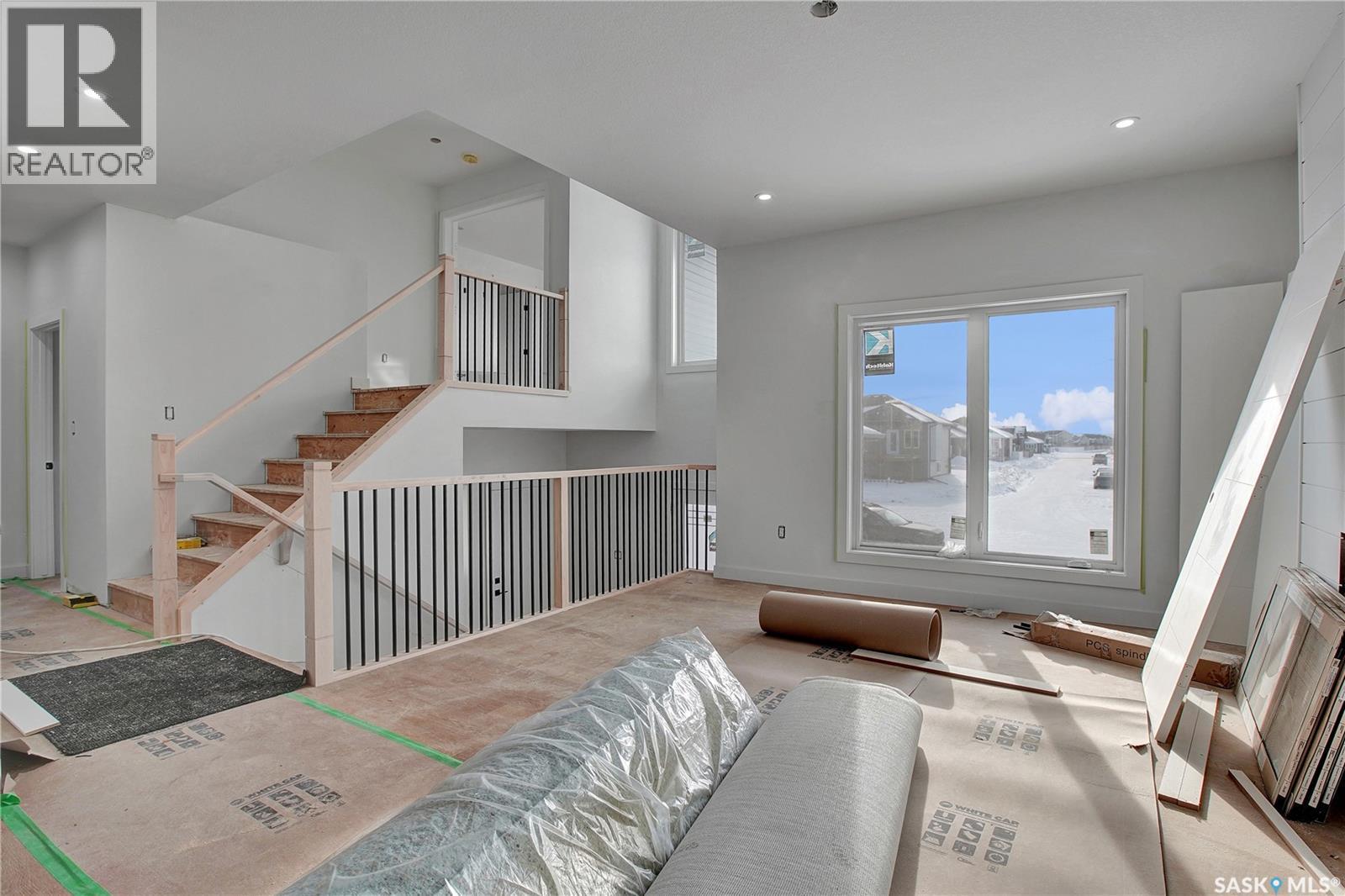 722 Casper Crescent, Warman, SK - Indoor