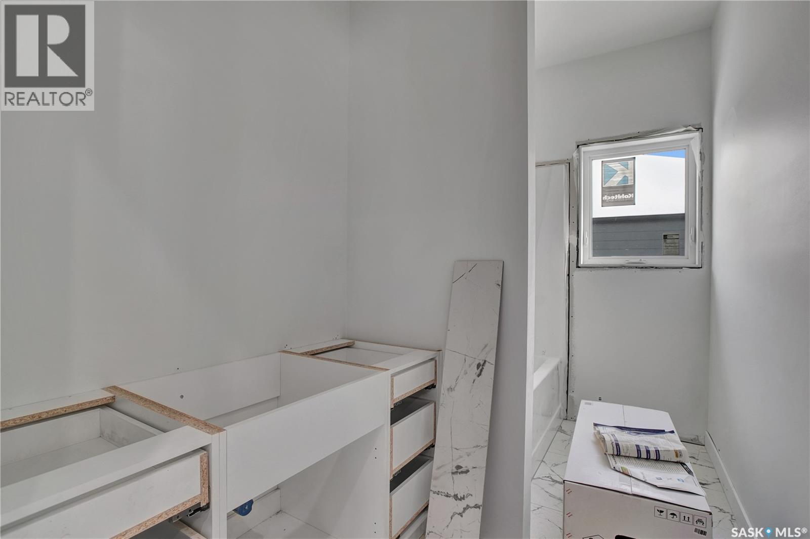 722 Casper Crescent, Warman, SK - Indoor