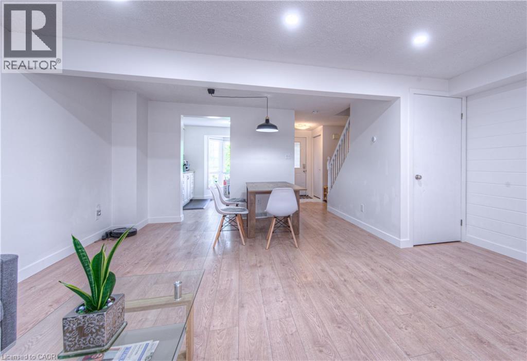 236 Bankside Drive, Kitchener, ON - Indoor