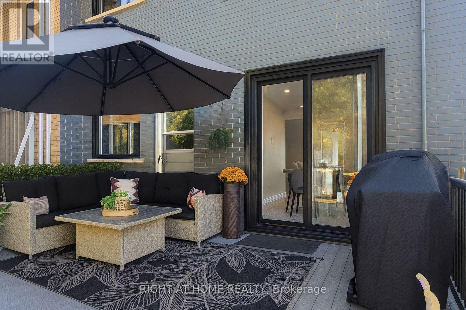 347 Zephyr Avenue, Ottawa, ON - Outdoor With Deck Patio Veranda With Exterior