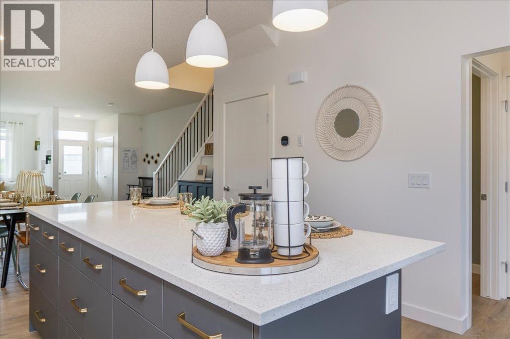 540 Legacy Circle Se, Calgary, AB - Indoor Photo Showing Kitchen