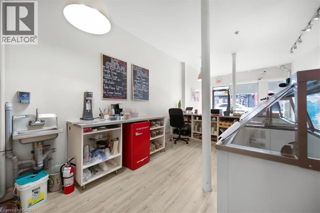 339 Barton Street E, Hamilton, ON