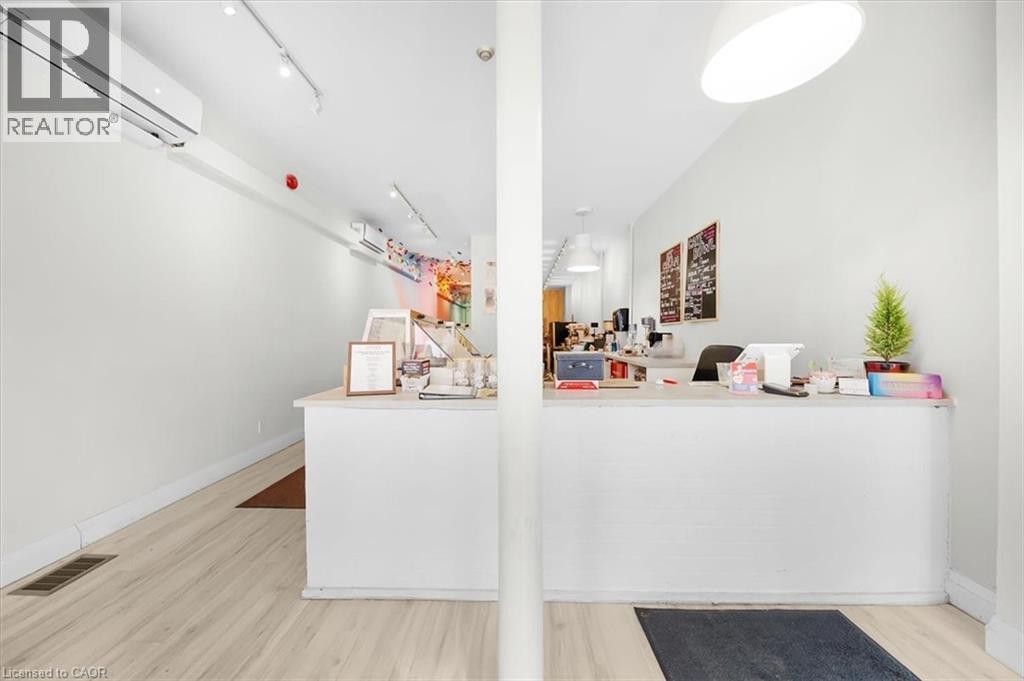 339 Barton Street E, Hamilton, ON