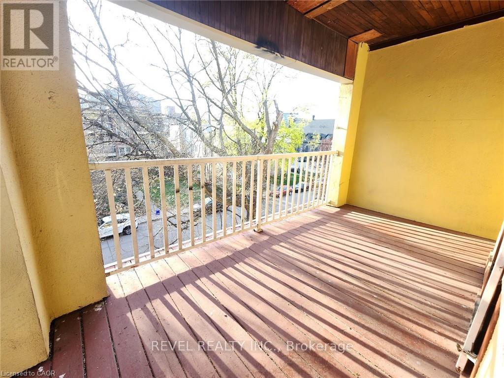 25 West Avenue S, Hamilton, ON - Outdoor With Exterior