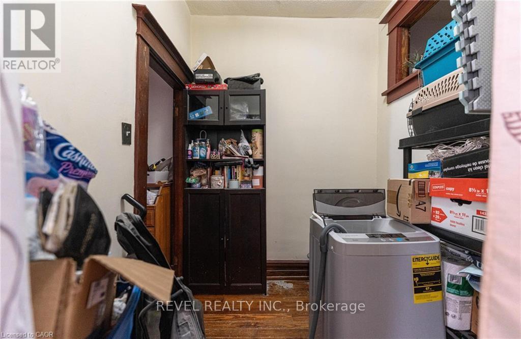 25 West Avenue S, Hamilton, ON - Indoor