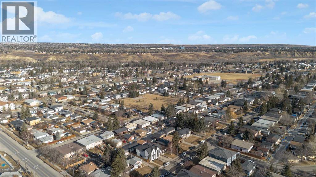 7712 36 Avenue Nw, Calgary, AB - Outdoor With View