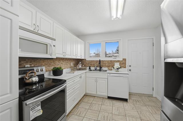 115 Houde Dr, Winnipeg, MB