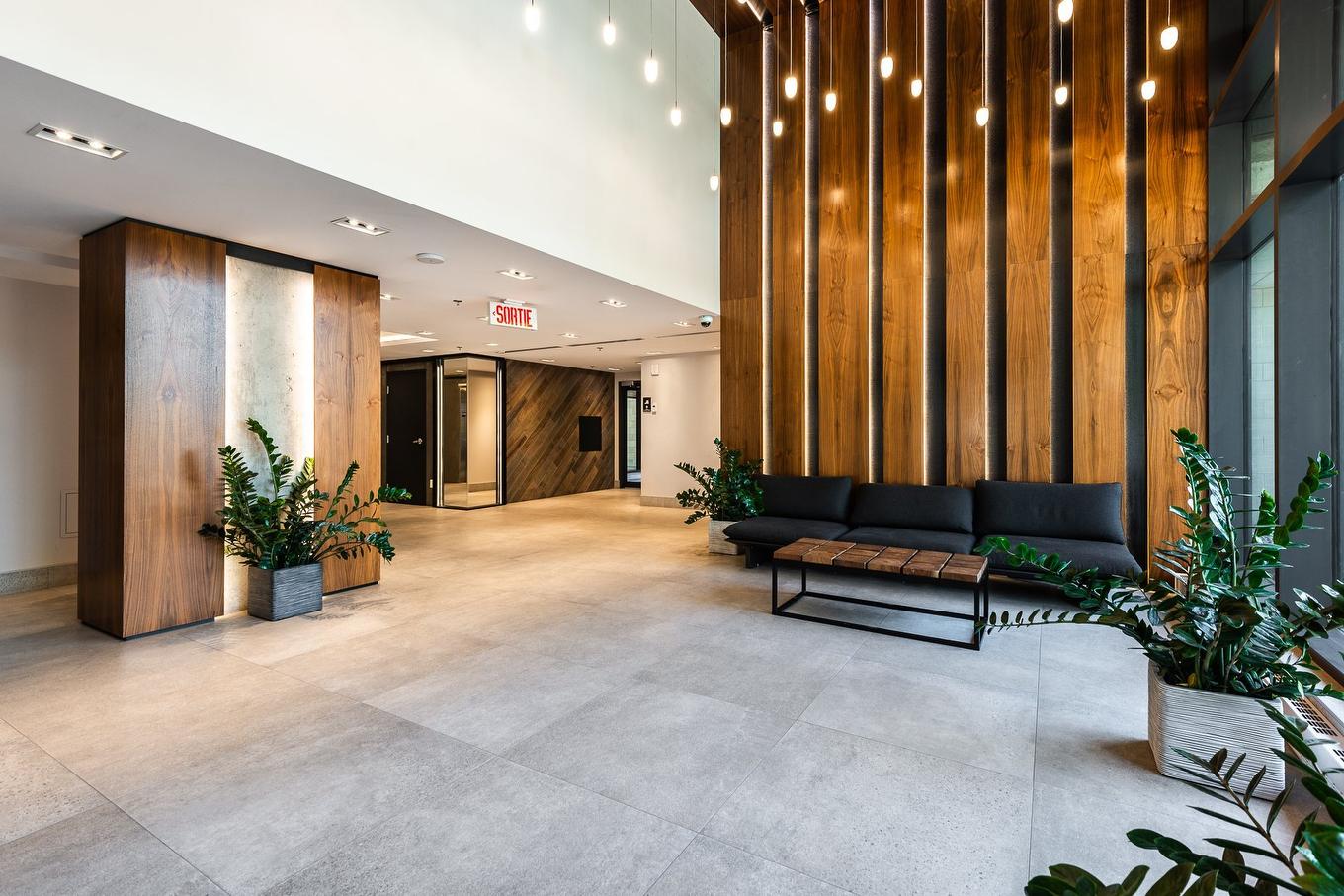 Hall d'entrée/Vestibule - 612-1340 Rue Olier, Montréal (Le Sud-Ouest), QC - Indoor Photo Showing Other Room