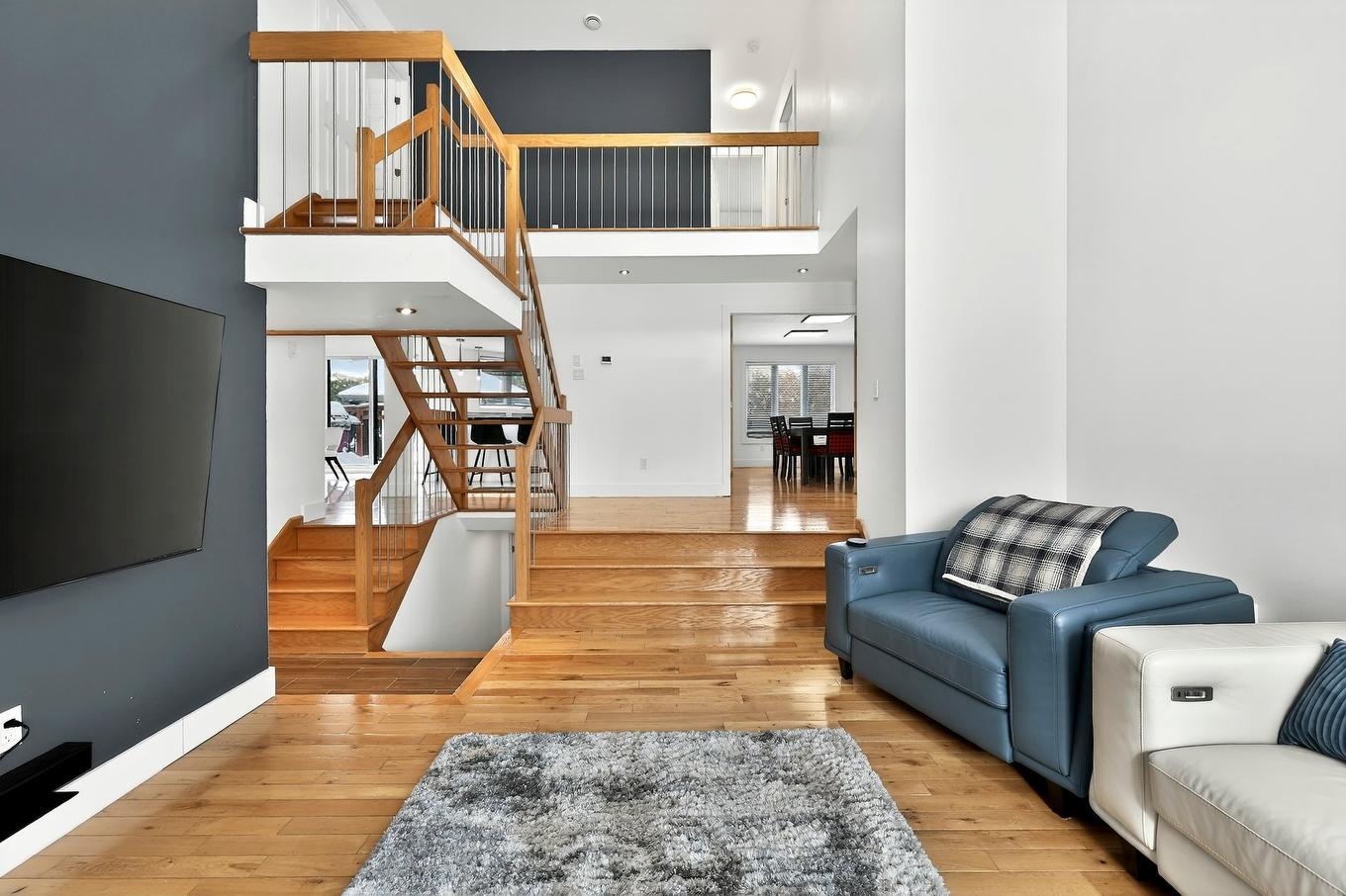 Living room - 823 Rue De La Portneuf, Terrebonne (Lachenaie), QC - Indoor