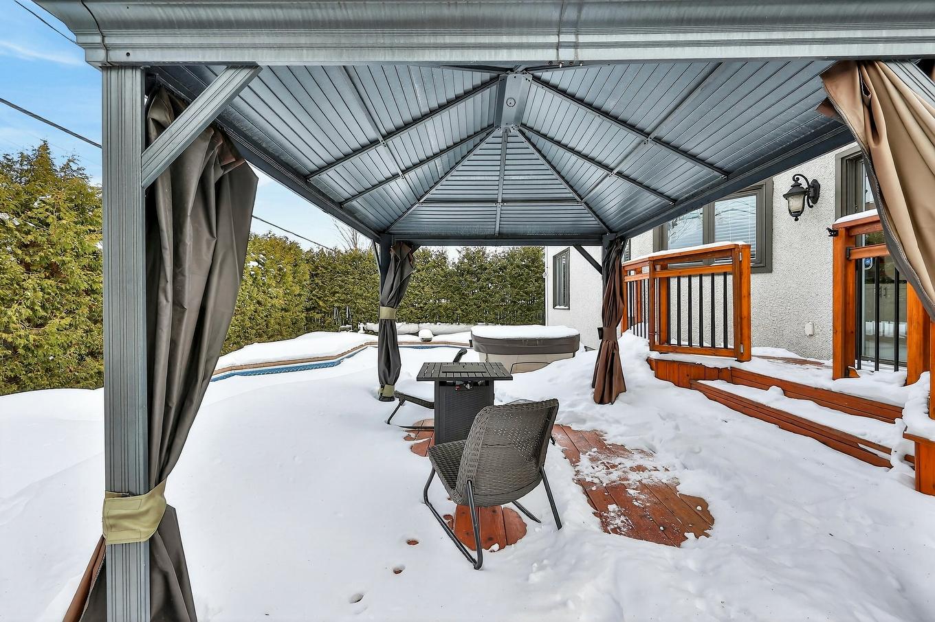 Exterior - 823 Rue De La Portneuf, Terrebonne (Lachenaie), QC - Outdoor