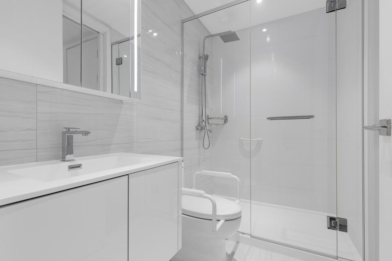 Bathroom - 1009-1188 Av. Union, Montréal (Ville-Marie), QC - Indoor Photo Showing Bathroom