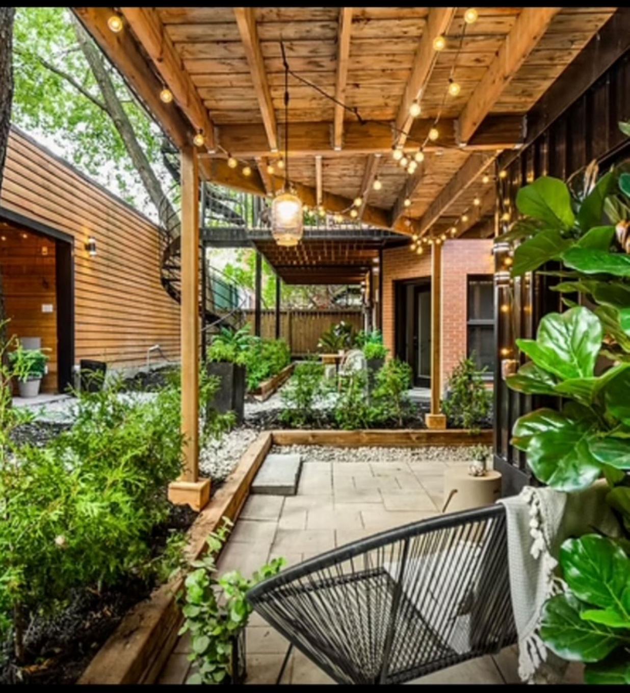 Patio - 4048 Rue Cartier, Montréal (Le Plateau-Mont-Royal), QC - With Exterior