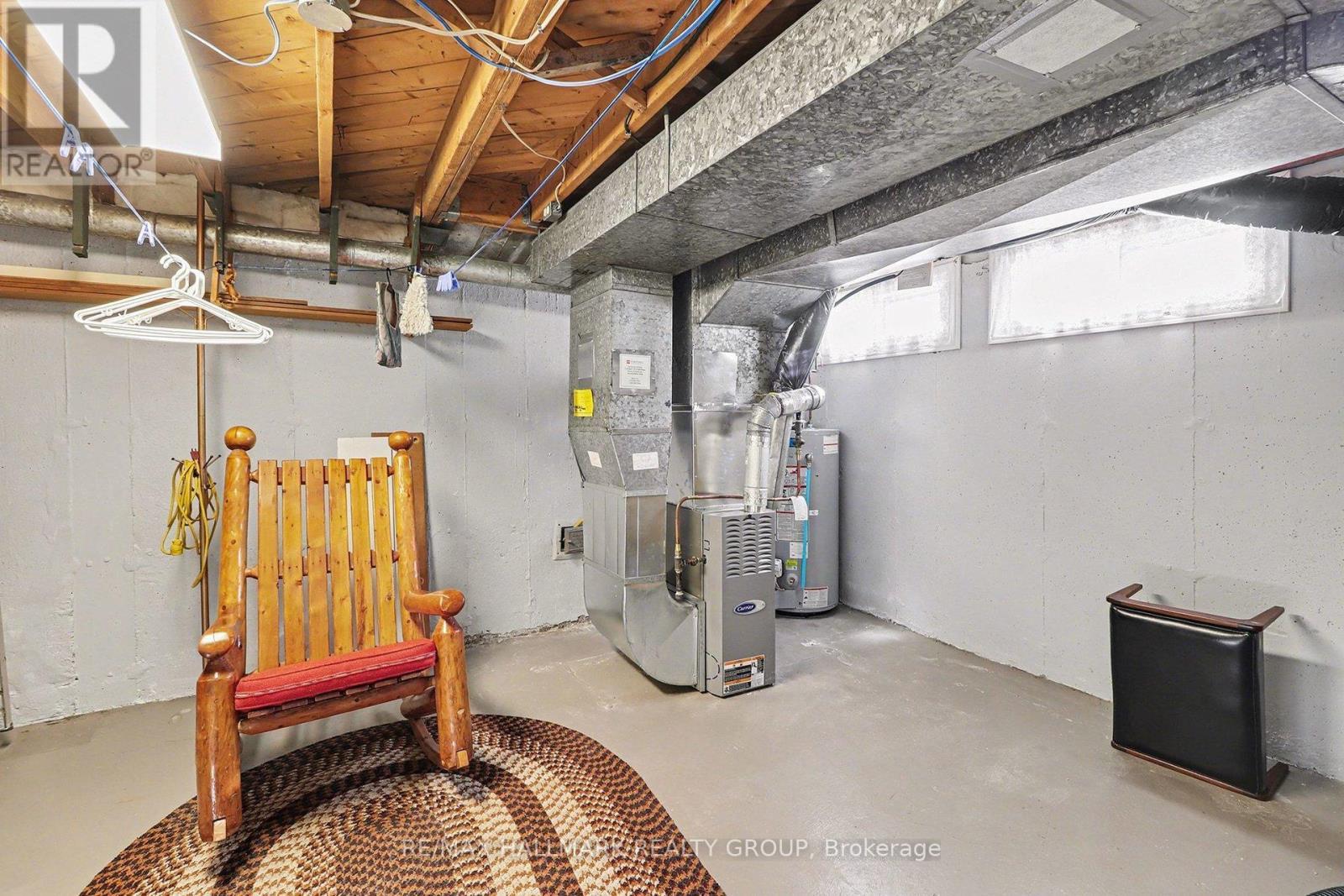 2004 Dorval Avenue, Ottawa, ON - Indoor Photo Showing Basement