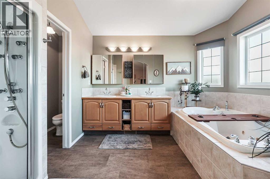 86 Salish Place W, Lethbridge, AB