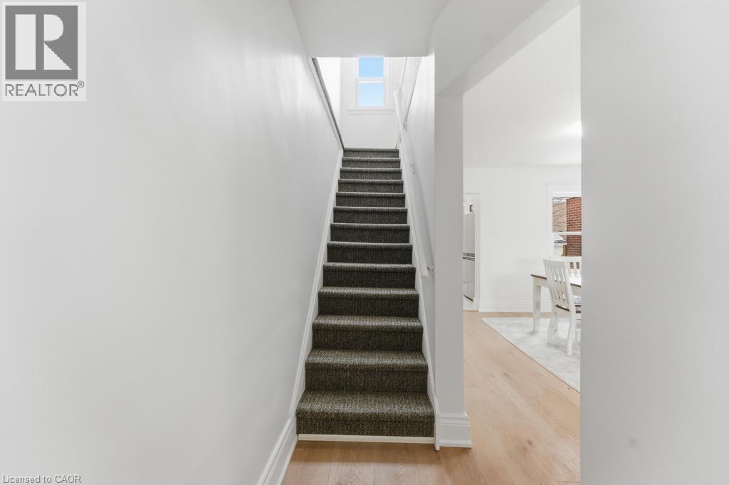 63 Argyle Avenue, Hamilton, ON - Indoor Photo Showing Other Room