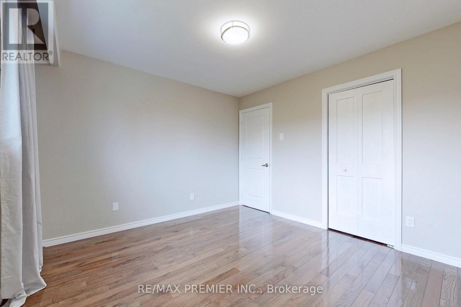 3646 Molly Avenue, Mississauga, ON - Indoor Photo Showing Other Room