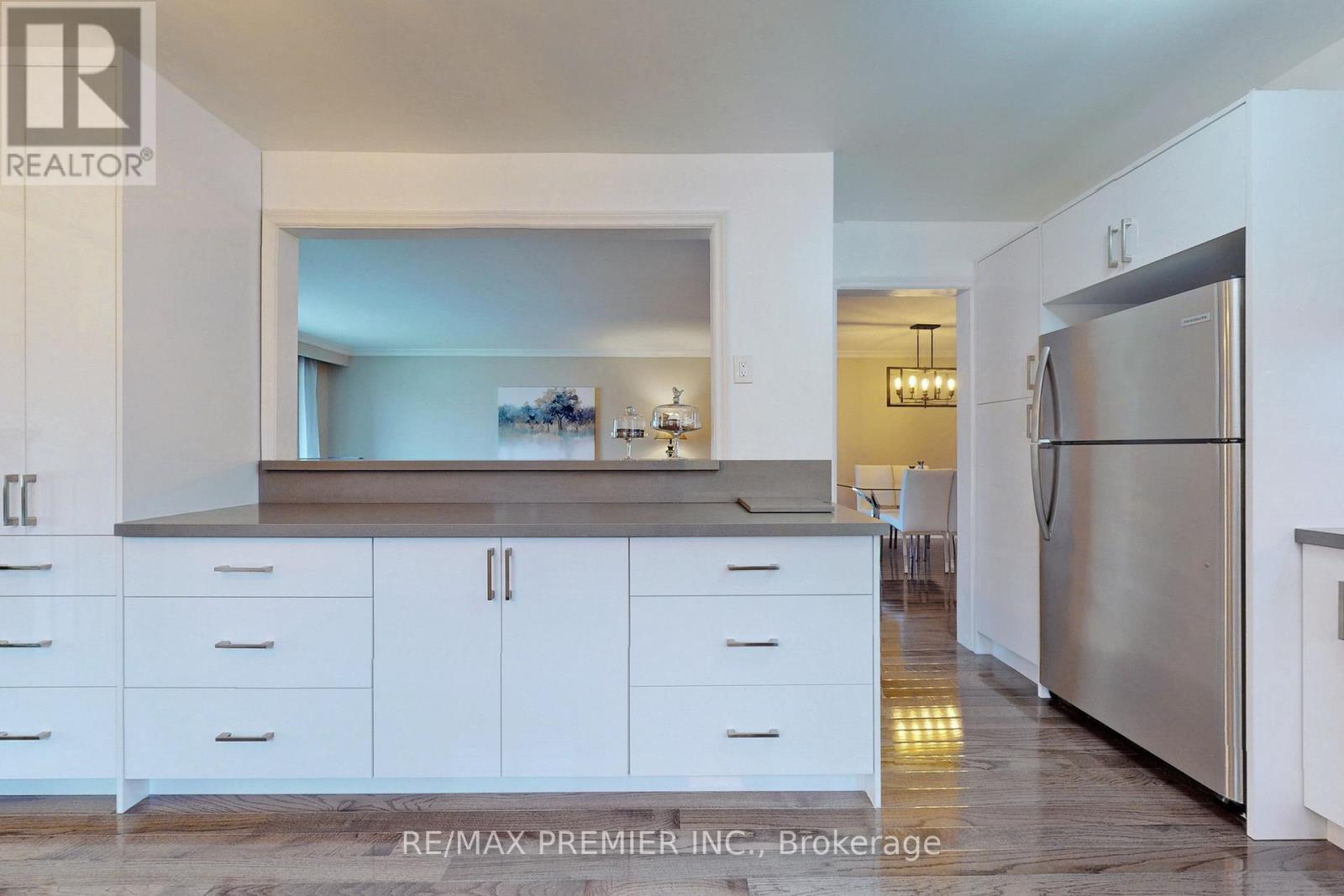 3646 Molly Avenue, Mississauga, ON - Indoor Photo Showing Other Room