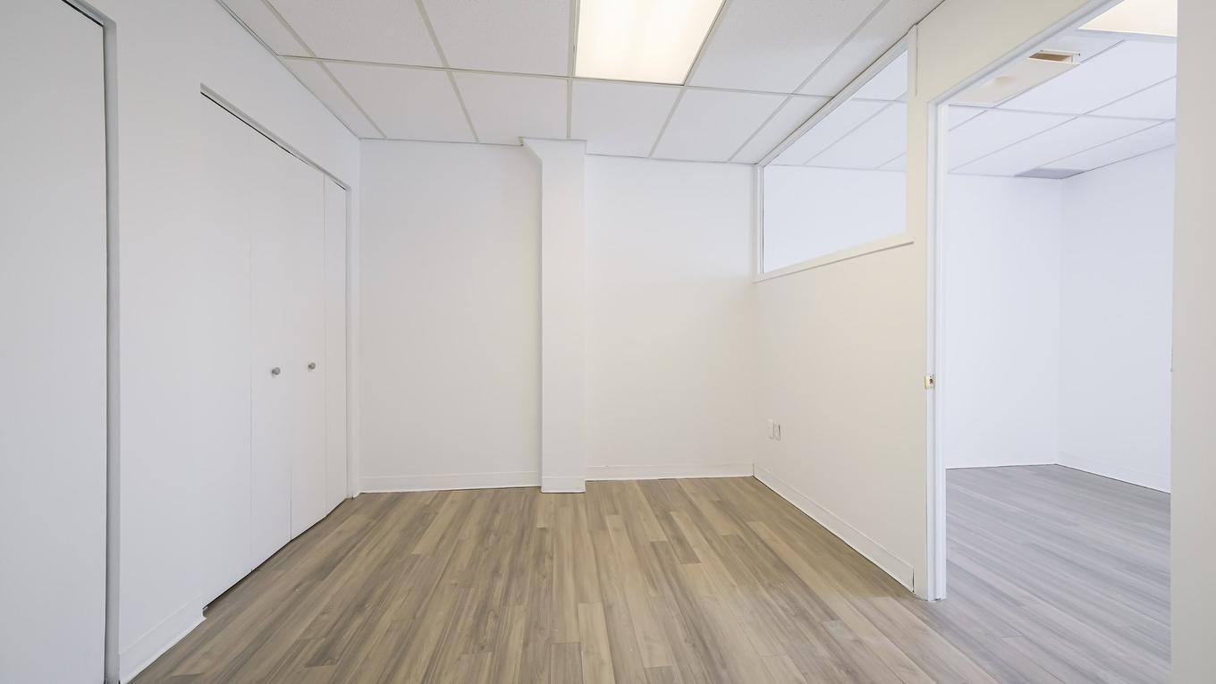 Office - 104-954 Rue Labelle, Saint-Jérôme, QC - Indoor Photo Showing Other Room