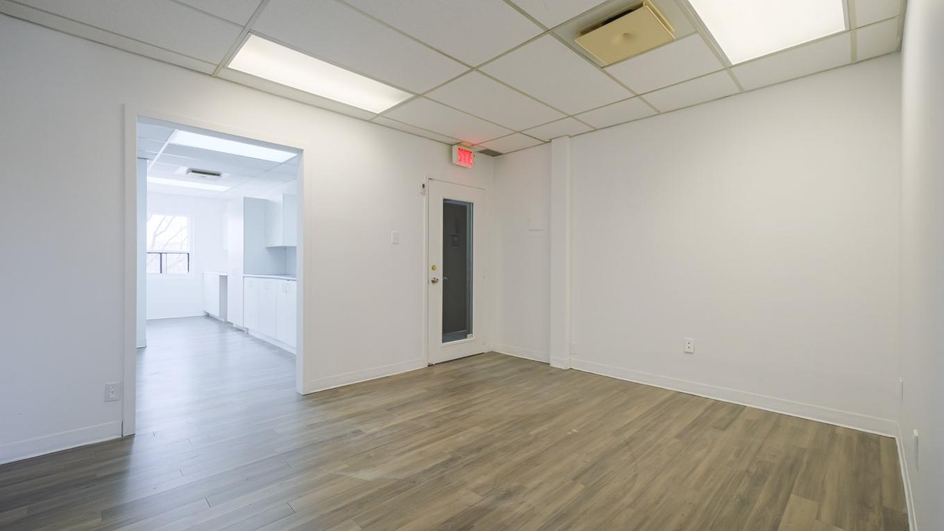 Reception area - 104-954 Rue Labelle, Saint-Jérôme, QC - Indoor Photo Showing Other Room